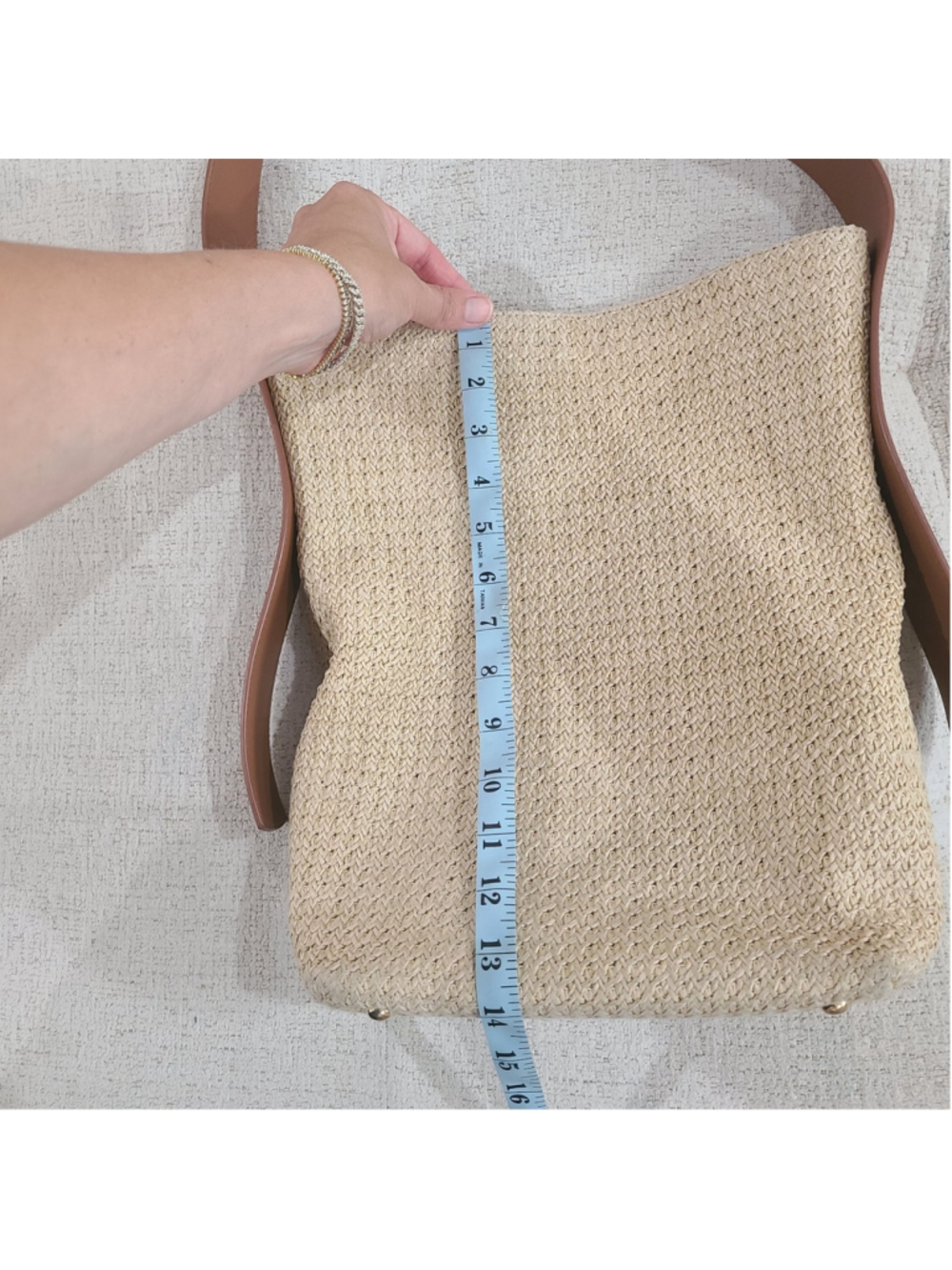 Tuckernuck Light Raffia Bucket Slouchy Shoulder Bag Tan Side Handle Purse Straw - Picture 14 of 16